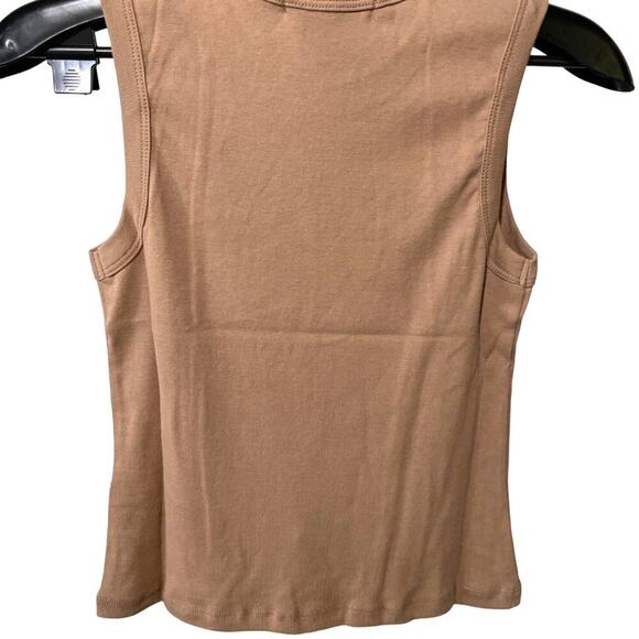 Daydreamer · Small · Queen 75 Tour · Rock-N-Roll Graphic Tank · Cotton · Taupe - Picture 5 of 8